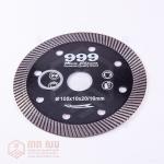 ផ្លែកាត់ការ៉ូ999